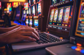 Slot mashinalarida jackpot yutib oling 8 Slot mashinalarida jackpot yutib oling 8